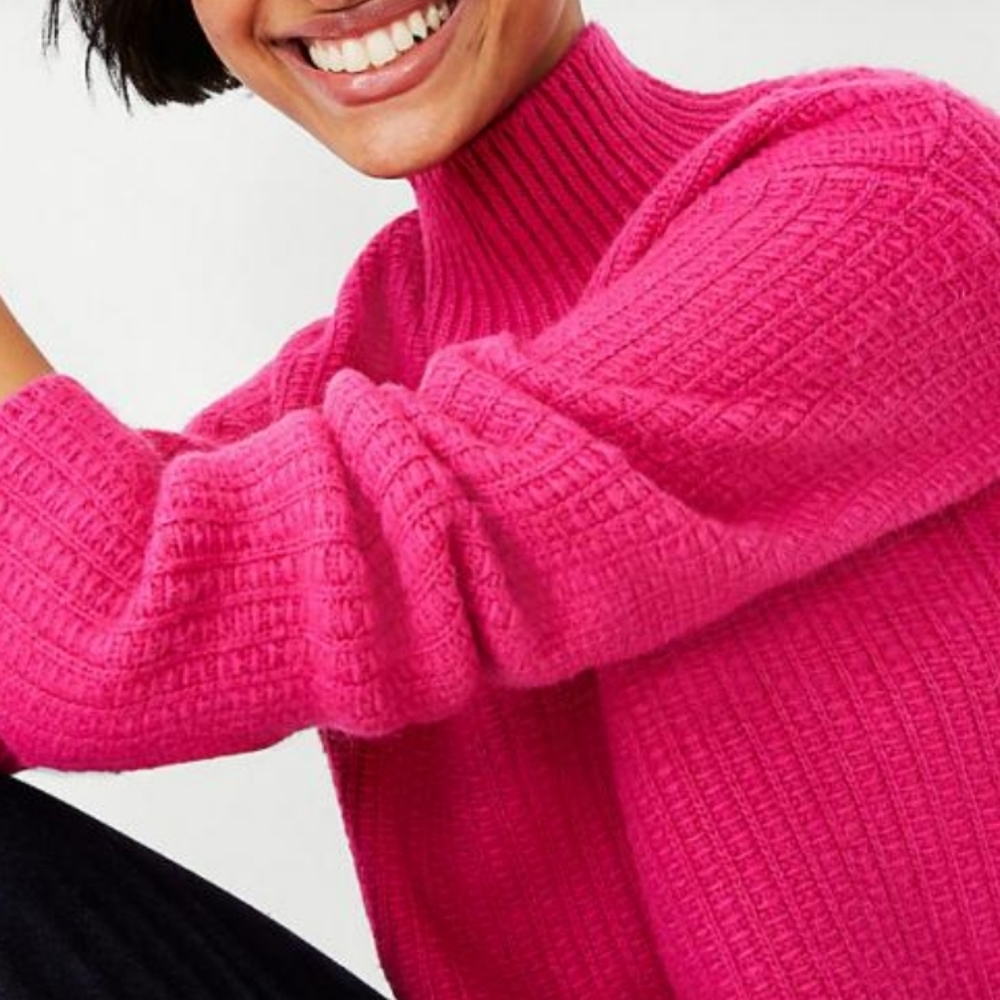 ANN TAYLOR Textured Knit Mock Turtle Neck Sweater Medium.